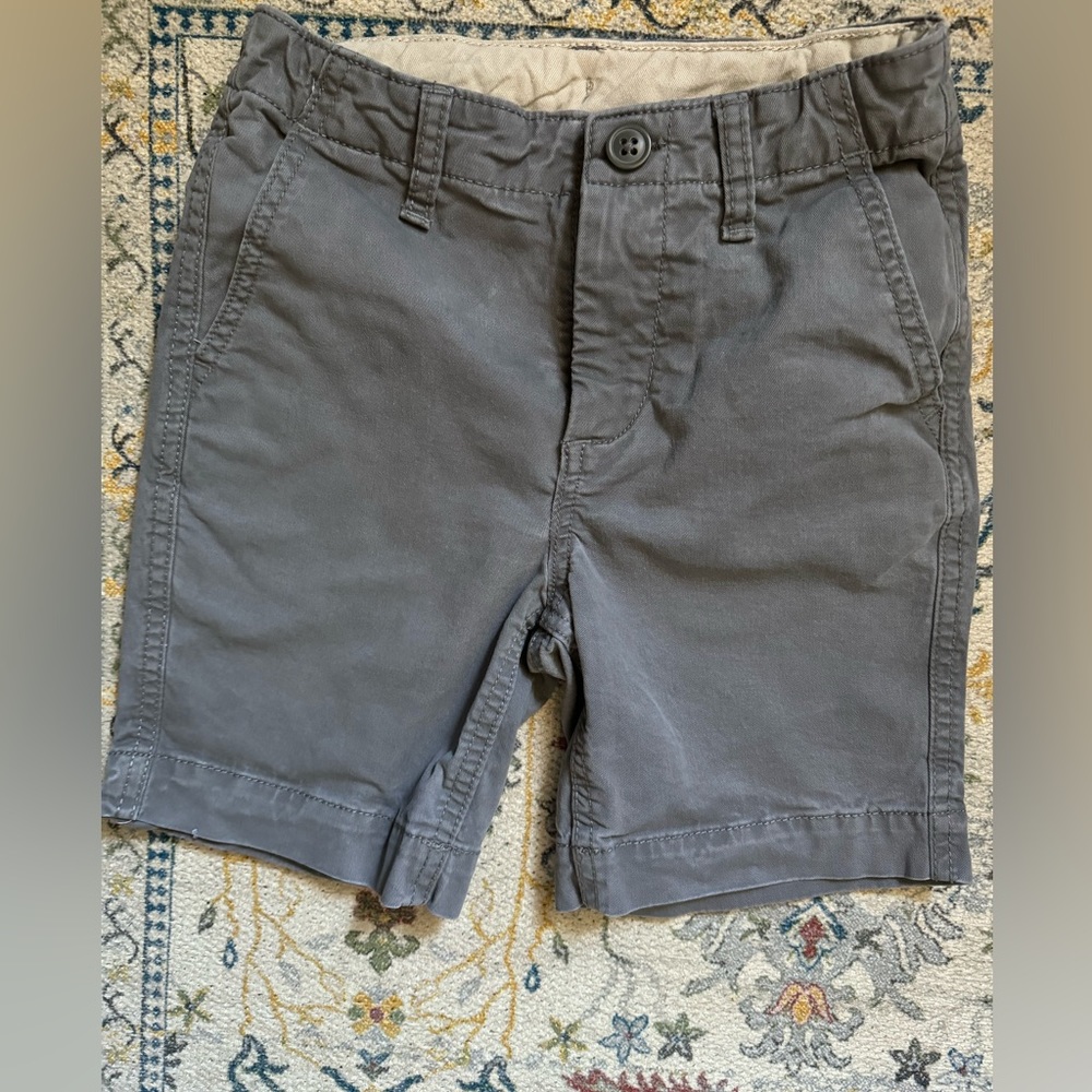 Gap boy’s short.